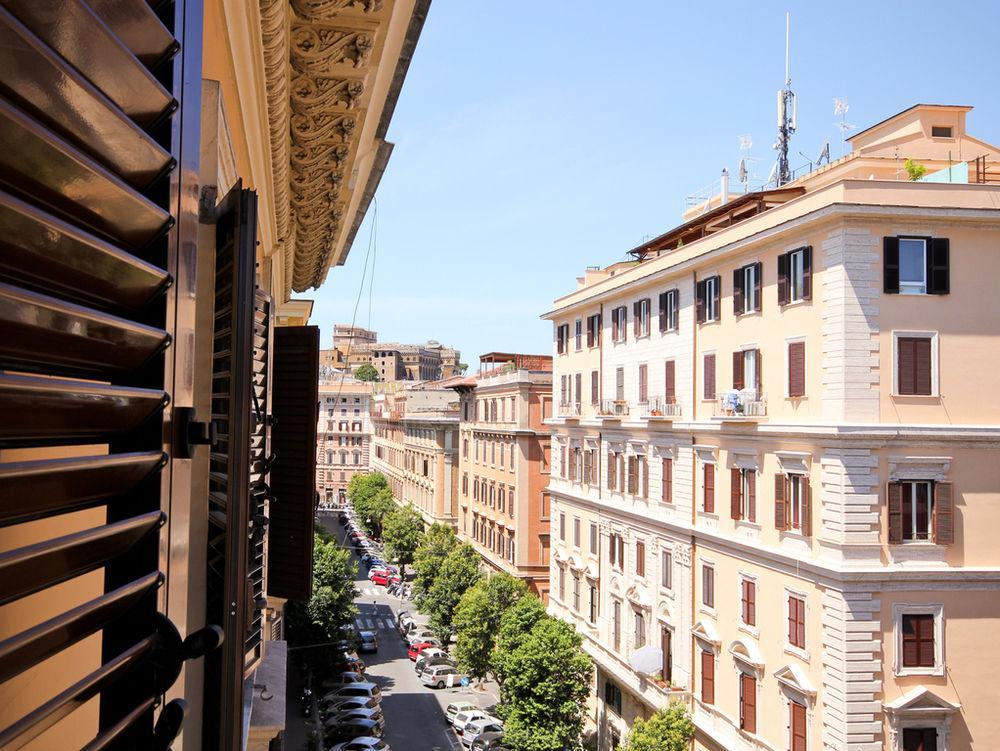 San Pietro'S Home - Guesthouse Рим Экстерьер фото